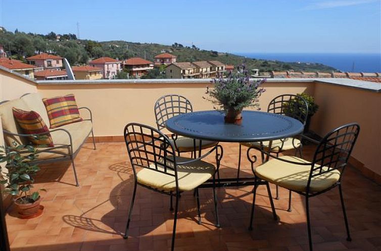 Verblijf 0901826 - Vakantiewoning Ligurië - Vrijstaande woning in Civezza