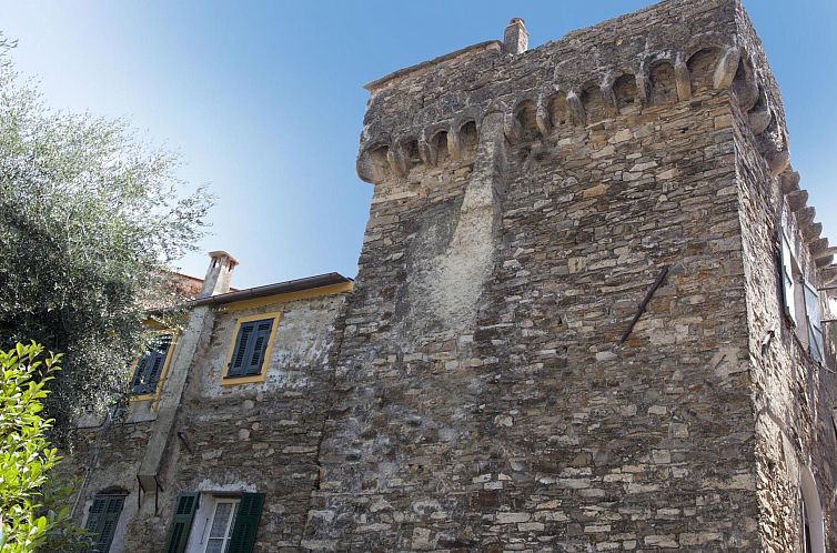 Appartement Gloria del Mare - Schwimmbad mit Meerblick