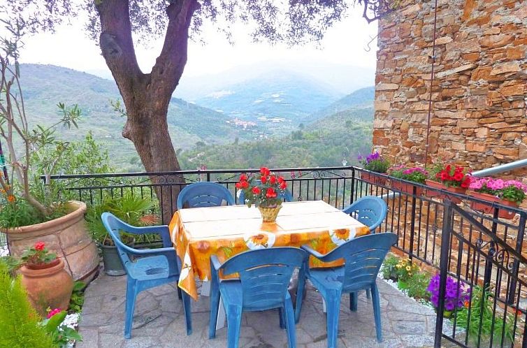 Guest house 0901830 - Apartment Liguria - Appartement 'Casa Mamma Rosetta