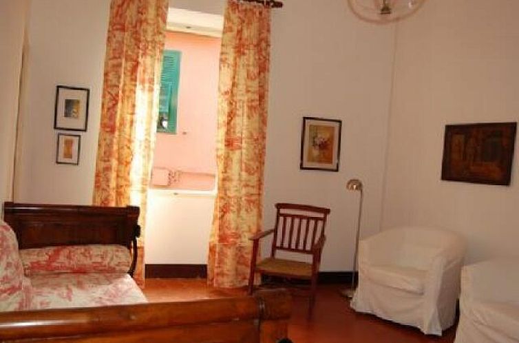 Vrijstaande woning in Civezza