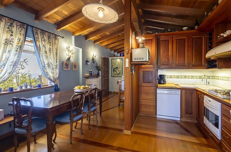 Vrijstaande woning in Cipressa