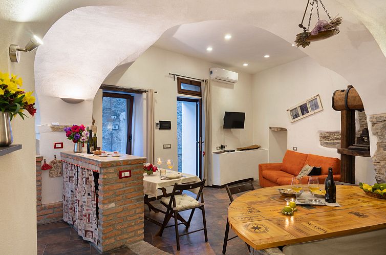 Guest house 09023305 - Apartment Liguria - Appartement Mulino Rossi (PTB170)