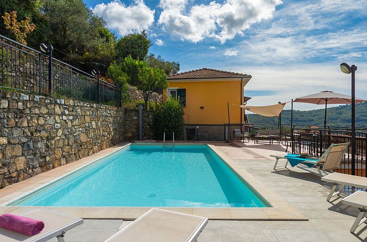 Appartement Giallo (PTB152)