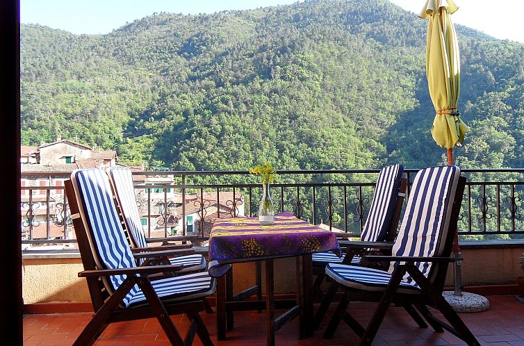 Geschakelde woning in Pigna