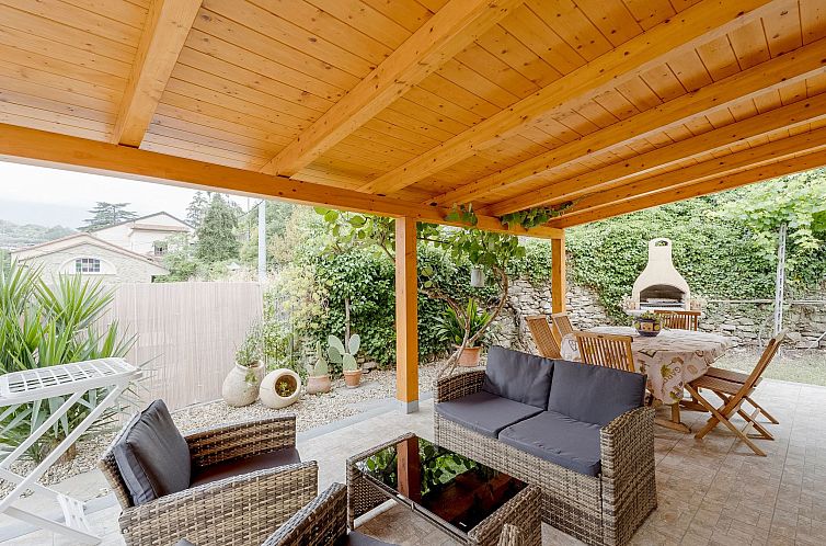 Vakantiehuis Villa in Borgomaro mit privatem Parkplatz