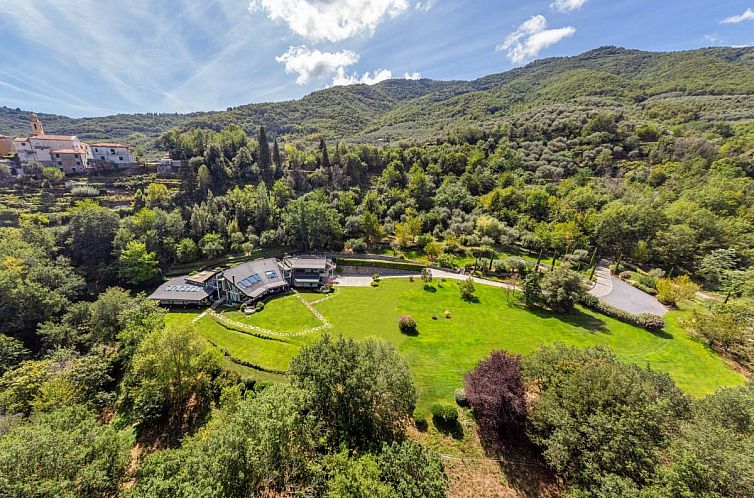 Vrijstaande woning in Borgomaro