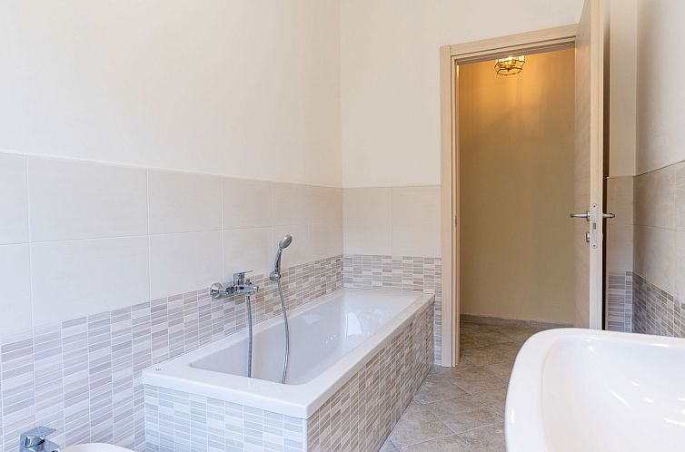 Vakantiehuis Villa tra Ulivi