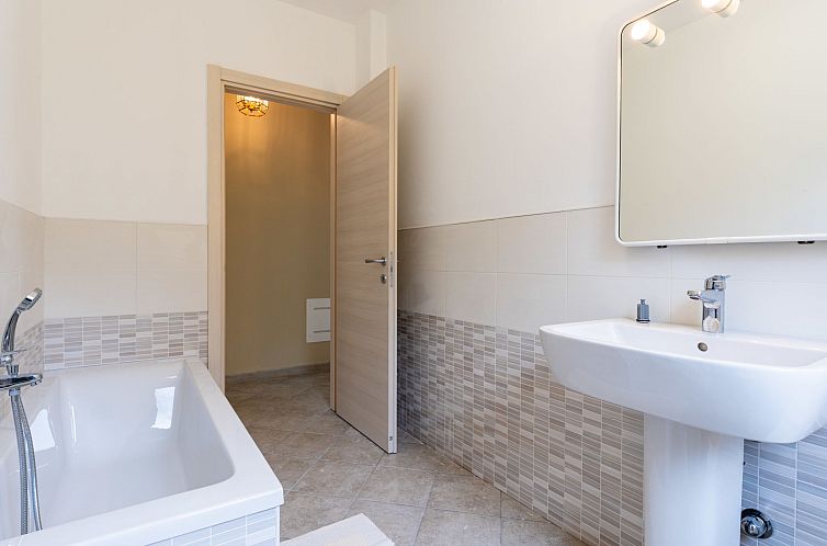 Vakantiehuis Villa tra Ulivi