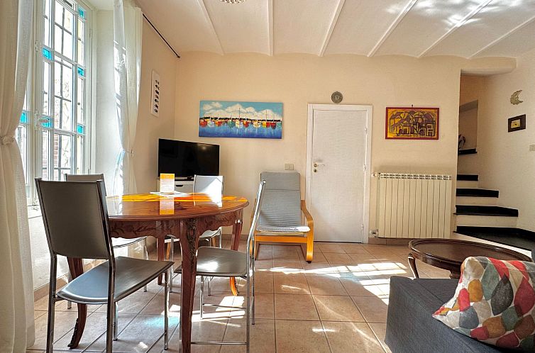 Appartement Villa in der Stadt-Privatparkplatz-Garten-6Gäst
