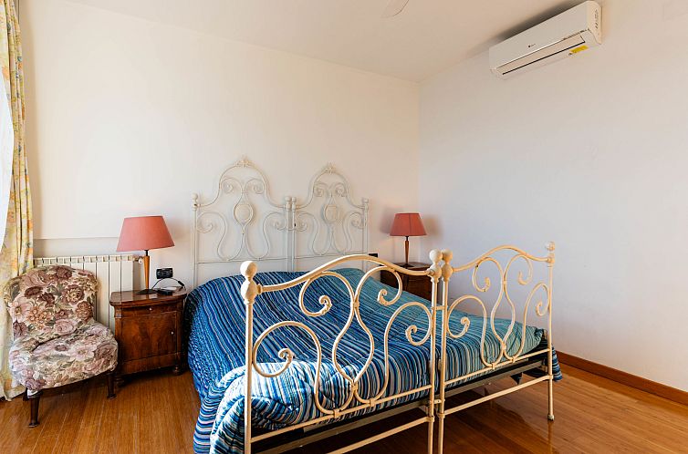 Vakantiehuis Capo Pino tra le Onde