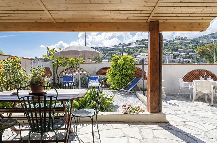 Vakantiehuis Villa Lamarmora