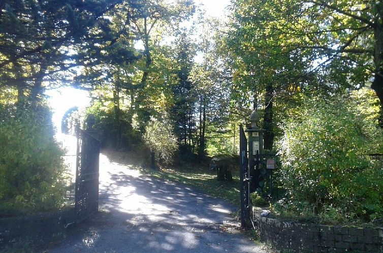 Vakantiehuis Natur und Entspannung, Villa im Park