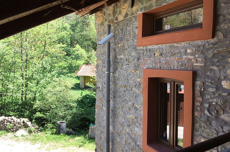 Vakantiehuis Giusvalla Deluxe Forest 3 Etagen Villa