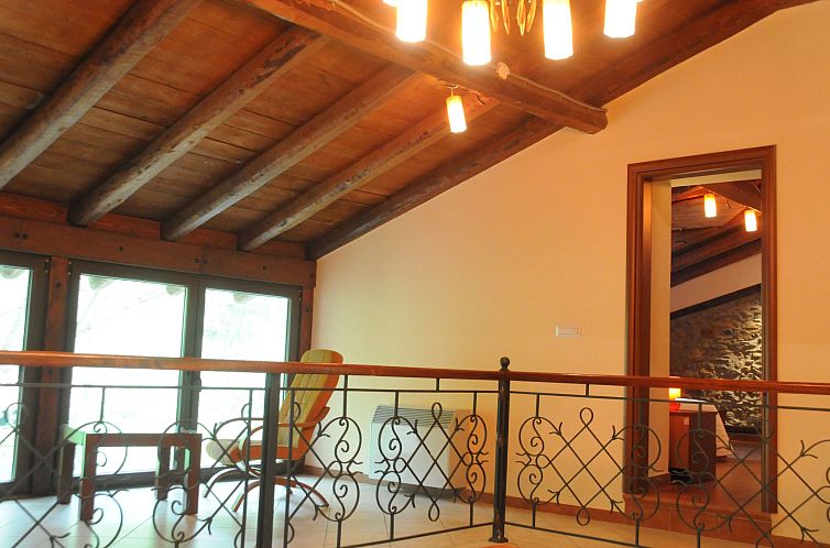 Vakantiehuis Relax Giusvalla River Villa 2 Etagen mit Terras