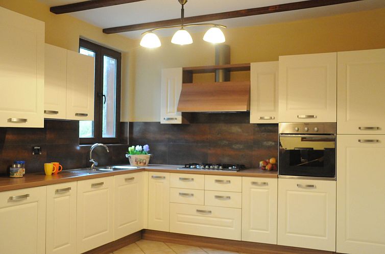 Vakantiehuis Relax Giusvalla River Villa 2 Etagen mit Terras