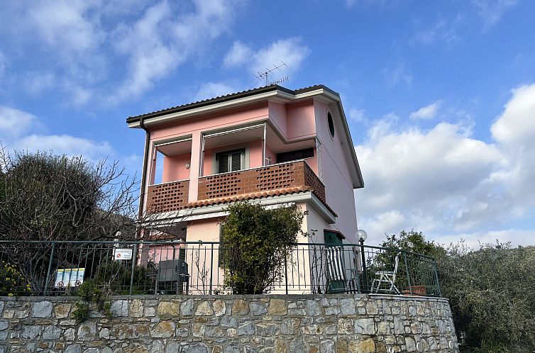 Guest house 0903106 - Holiday property Liguria - Vakantiehuis Bruna