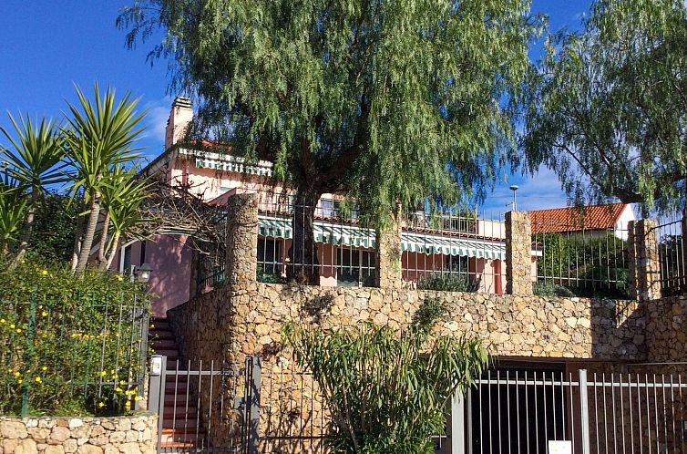 Guest house 09031901 - Holiday property Liguria - Vakantiehuis Dada
