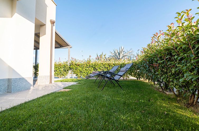Appartement Perla Abernathy - Haus mit Pool und Garten