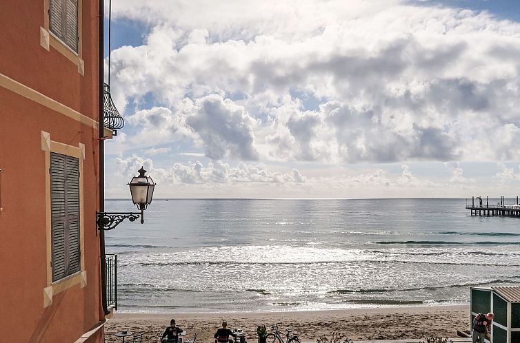 Guest house 0903504 - Apartment Liguria - Appartement Emanuela