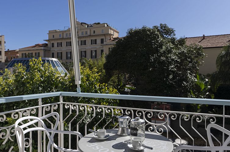 Guest house 0903514 - Apartment Liguria - Appartement Central Home Carlotta