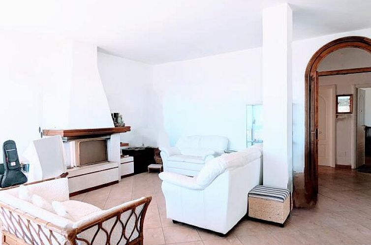 Vrijstaande woning in Alassio