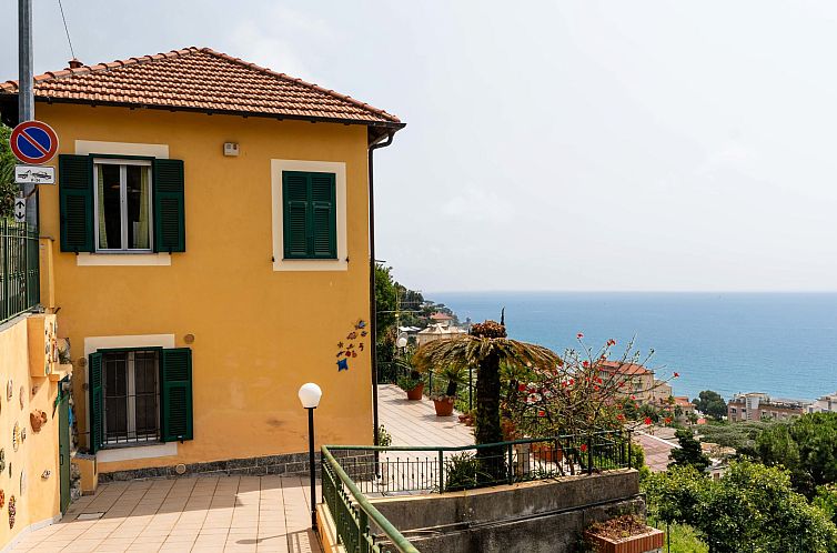 Guest house 0903524 - Apartment Liguria - Appartement Belvedere Blu