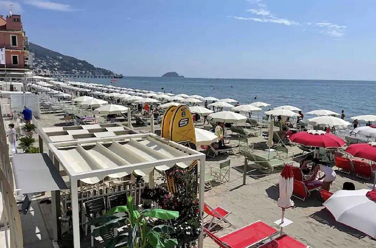 Vakantiehuis ALASSIO BEACH HOUSE - SEASIDE RELAXED LIVING