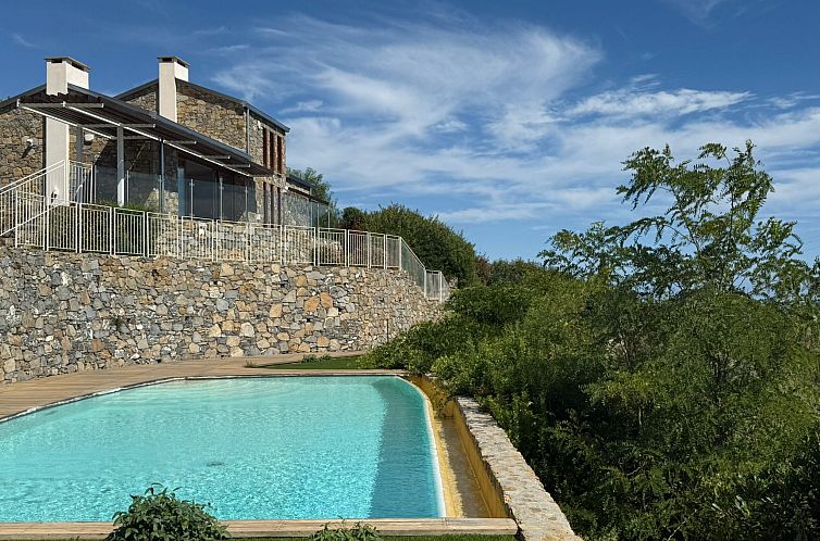 Vrijstaande woning in Alassio