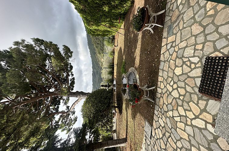 Vrijstaande woning in Alassio