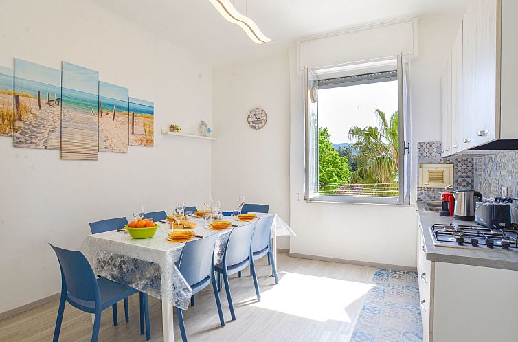 Guest house 0904107 - Apartment Liguria - Appartement Casa Gully bei Holiday World