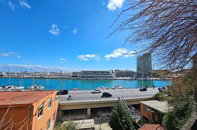 Appartement La Finestra sul Porto bei Holiday World