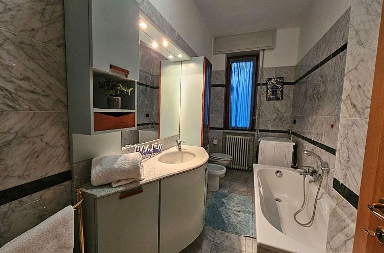 Appartement La Finestra sul Porto bei Holiday World
