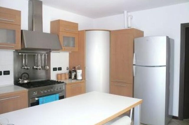 Vrijstaande woning in Airole