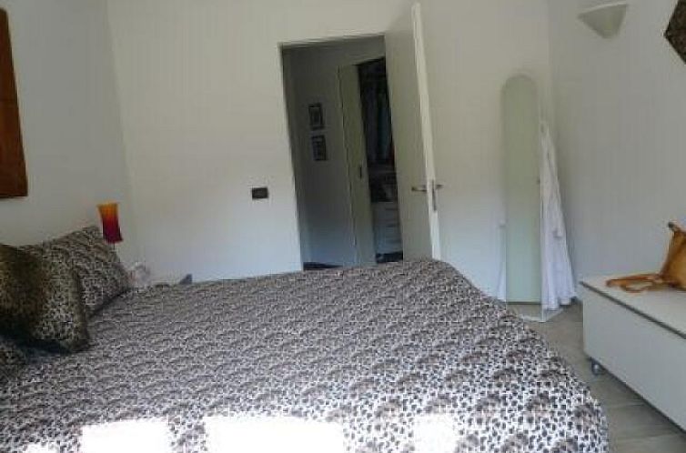 Vrijstaande woning in Airole