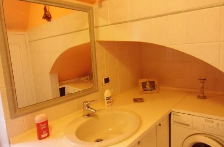 Vrijstaande woning in Dolceacqua