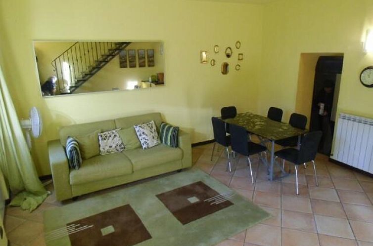 Vrijstaande woning in Dolceacqua