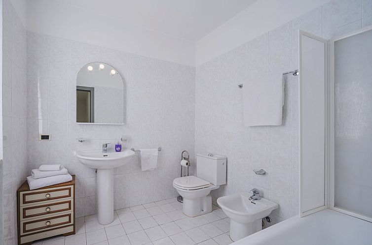 Vakantiehuis Lucerna Due