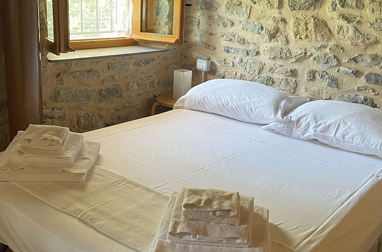 Vakantiehuis Zypressen, ein Haus im Wald an der ligurischen 