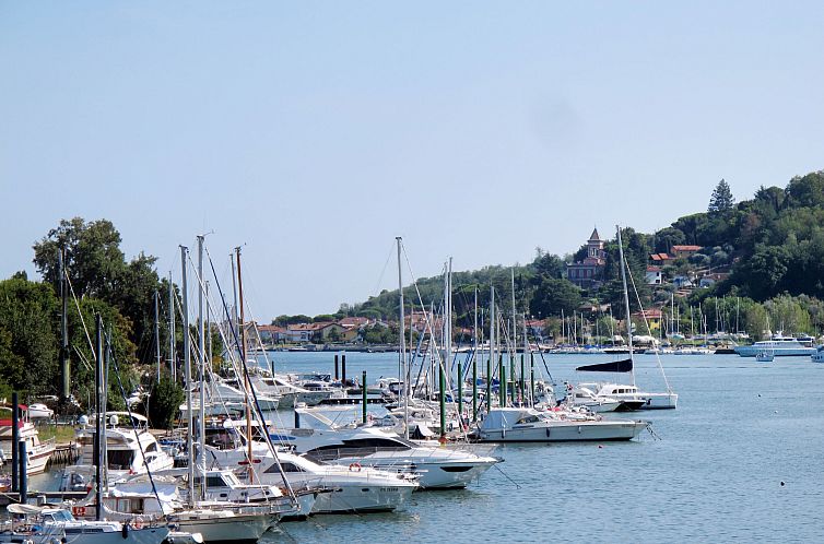 Vakantiehuis Zypressen, ein Haus im Wald an der ligurischen 