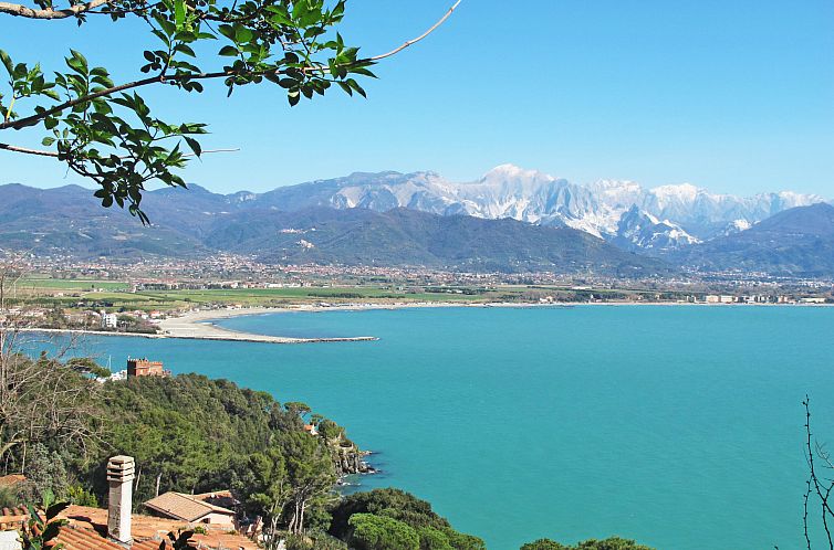 Vakantiehuis Zypressen, ein Haus im Wald an der ligurischen 
