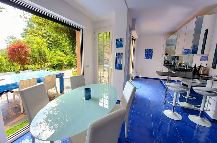 Appartement Sehr moderne Wohnung mit schönem Garten