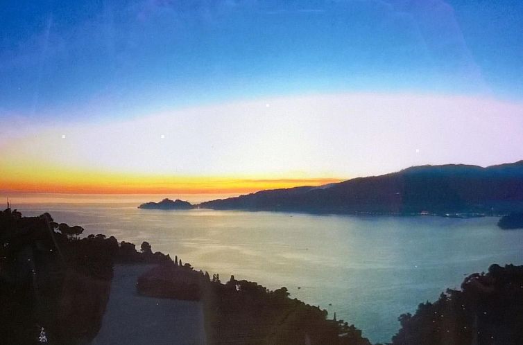 Appartement Sehr moderne Wohnung mit schönem Garten