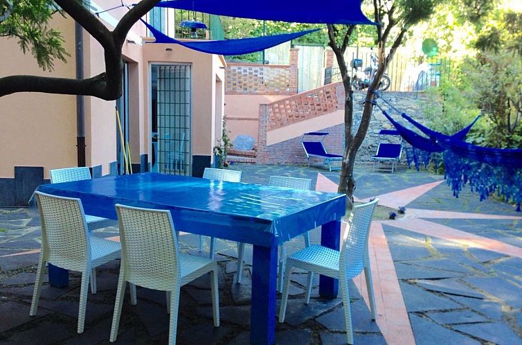Appartement Sehr moderne Wohnung mit schönem Garten