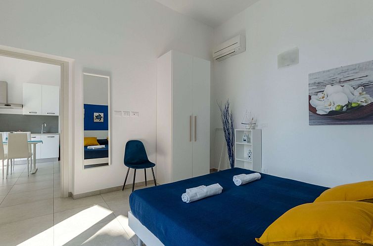Appartement Wohnung mit Meerblick und privater Garage