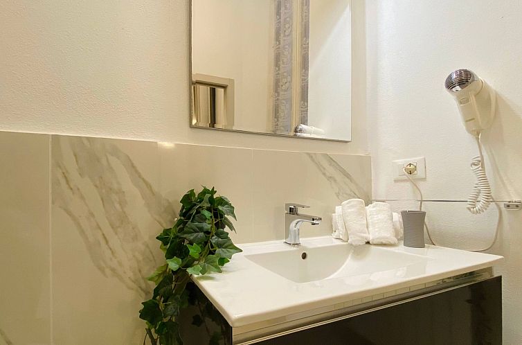 Appartement Charmante Wohnung mit Meerblick und Garage