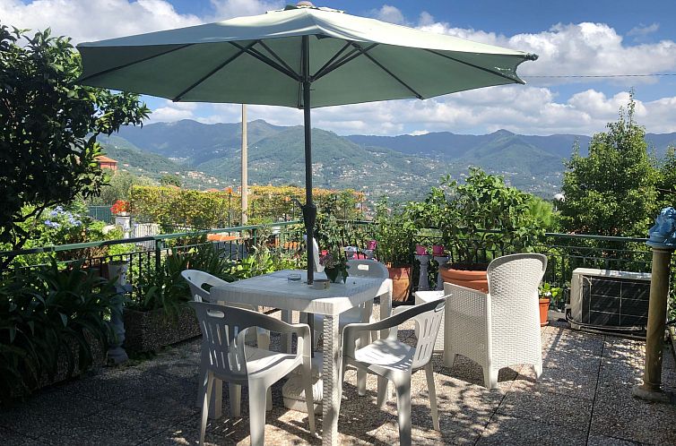 Appartement Einzimmerwohnung mit Terrasse und Blick auf den 