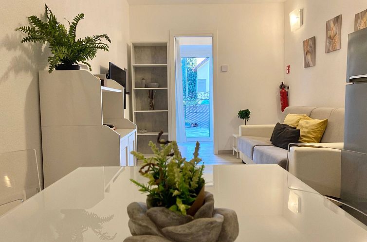 Appartement Casa Rosa Tre, 45 Quadratmeter Wohnung und Parkp