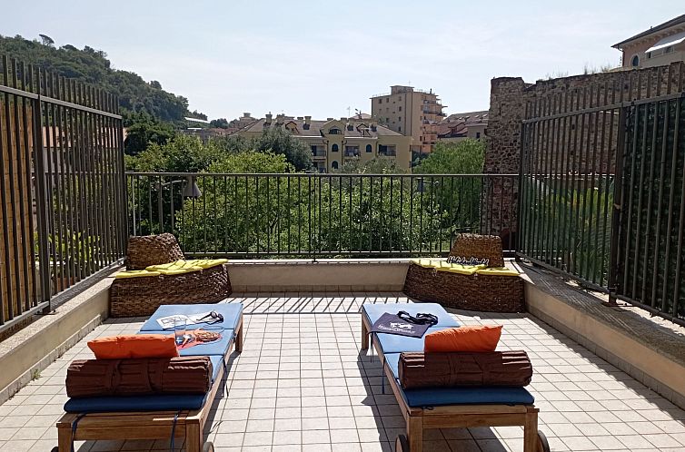Guest house 0907504 - Apartment Liguria - Appartement Casa Elena bei Holiday World