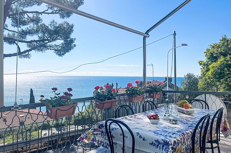 Vakantiehuis Alfreda (SLR101)