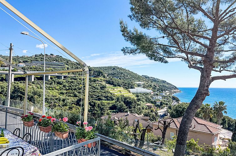 Vakantiehuis Alfreda (SLR101)